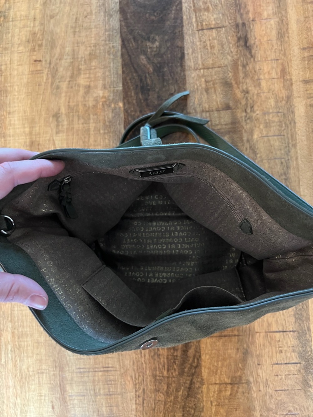 Stella & Dot Dark Green Suede Crossbody - Picture 3 of 4